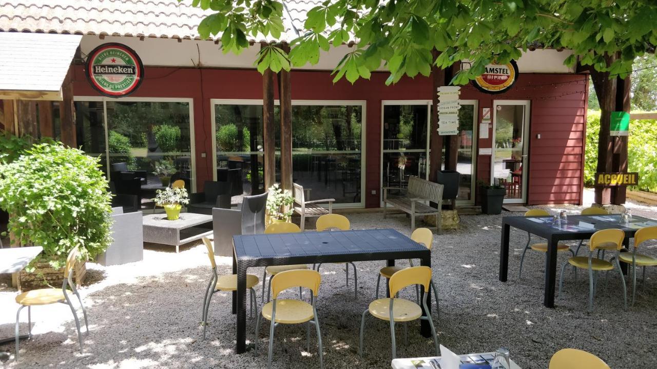 Camping Au Tour De L'Aveyron L'Hospitalet-du-Larzac Exterior photo