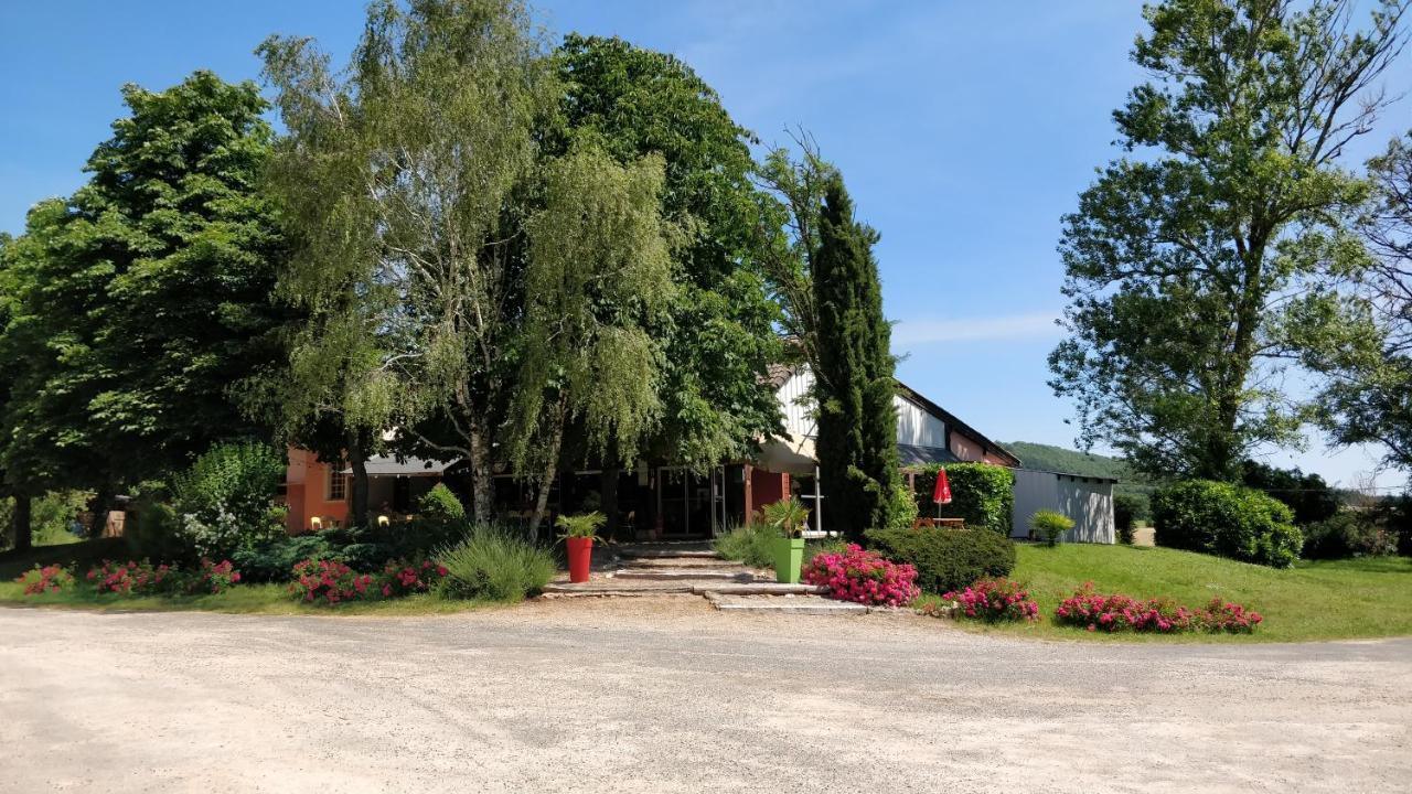 Camping Au Tour De L'Aveyron L'Hospitalet-du-Larzac Exterior photo